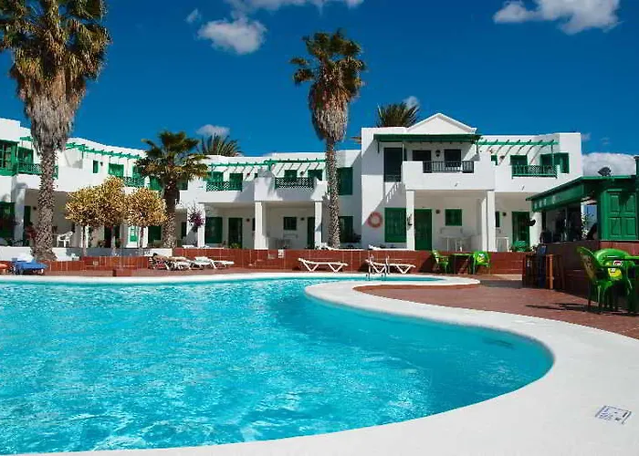 아파르타멘토스 루스 이 마르 *