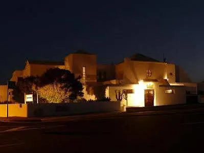 아파르타멘토스 루스 이 마르 아파트 *